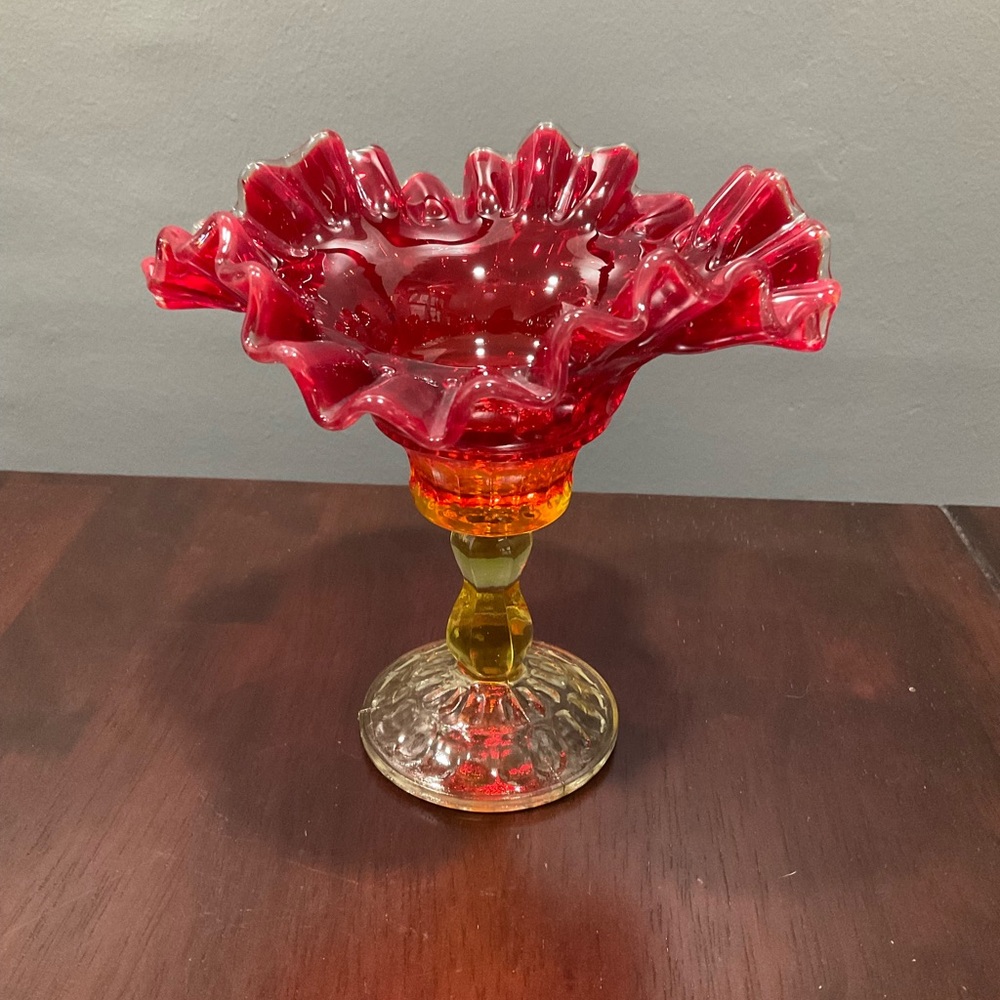 FENTON OMBRÉ RED ORANGE WHITE RUFFLE CANDY DISH